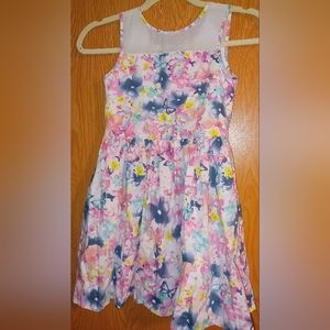 Girls dress size 8